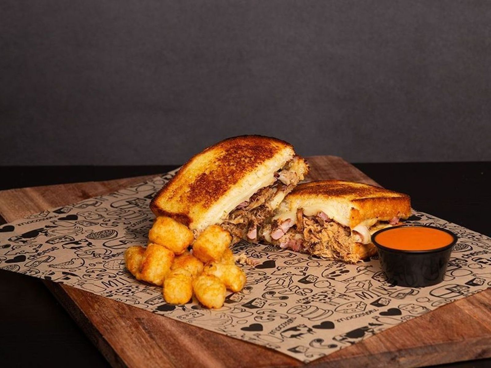 Order Cuban Grilled Cheese - Delivery food online from I Heart Mac & Cheese store, Tempe on bringmethat.com