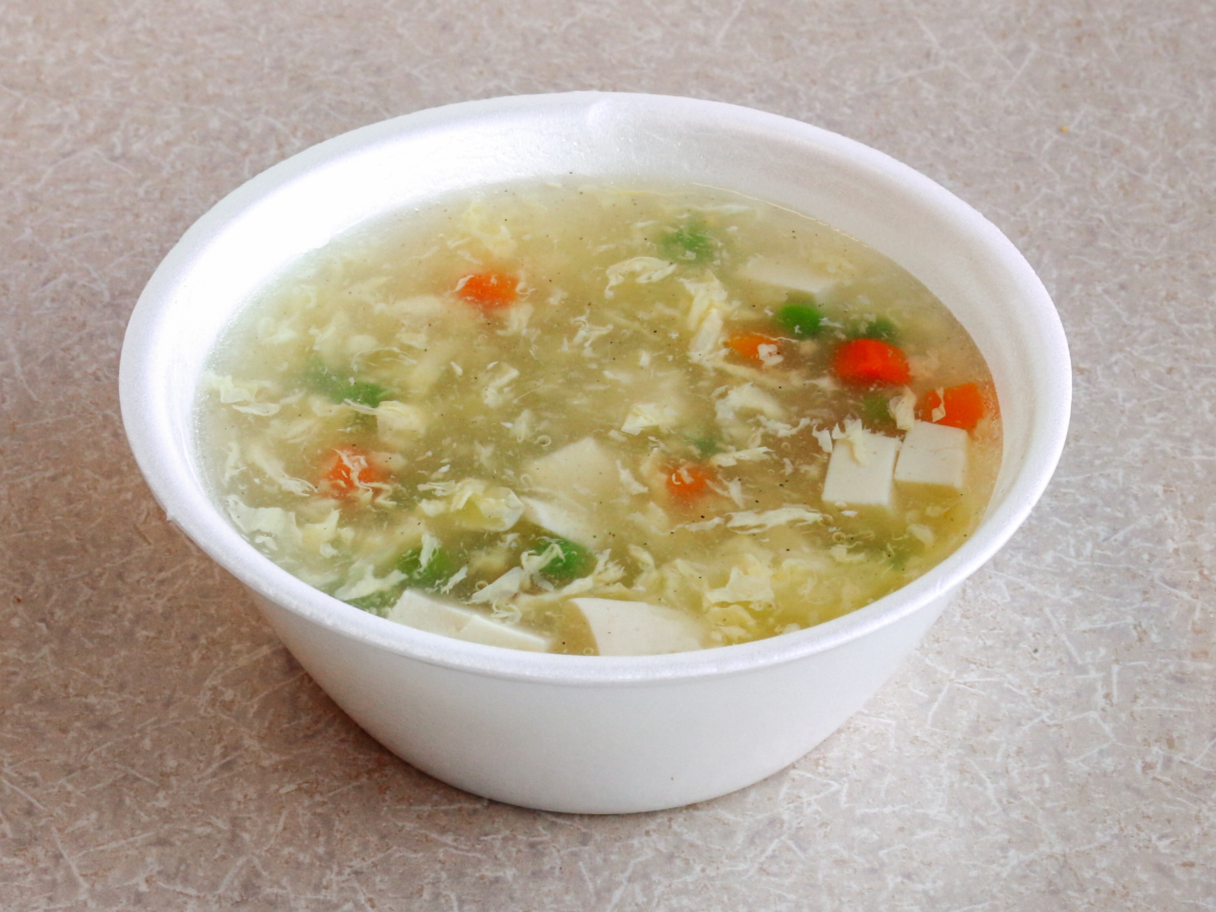 Order 32 oz. Egg Flower Soup food online from Bamboo Cafe store, Bakersfield on bringmethat.com