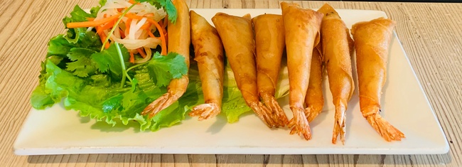 Order 22. TOM HUA TIEN (Rocket Shrimp) food online from Pho N Mor store, Chino Hills on bringmethat.com