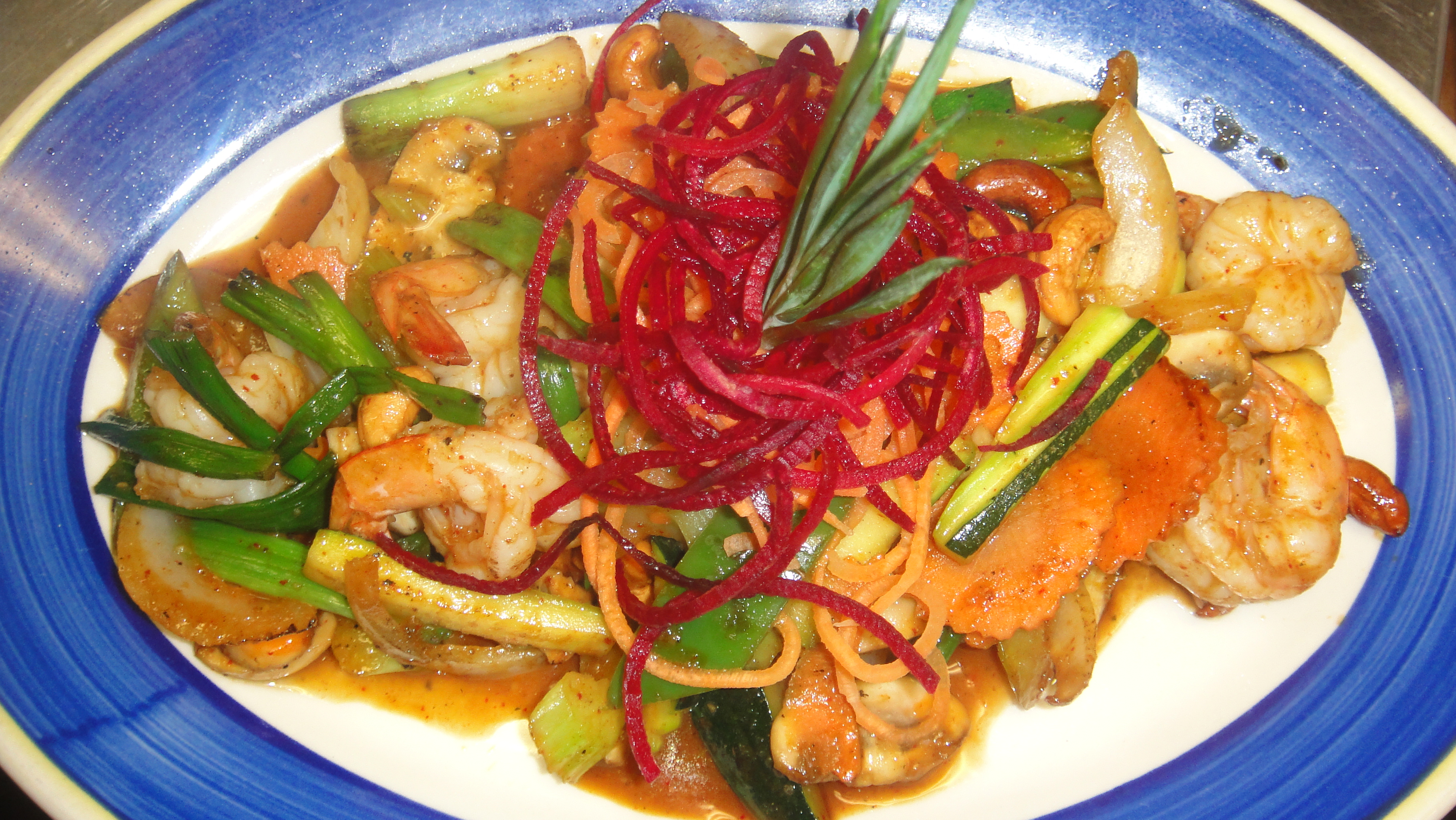 Order E3. Sauteed Cashew Nuts food online from Cha-Ba Thai Cuisine store, Long Beach on bringmethat.com