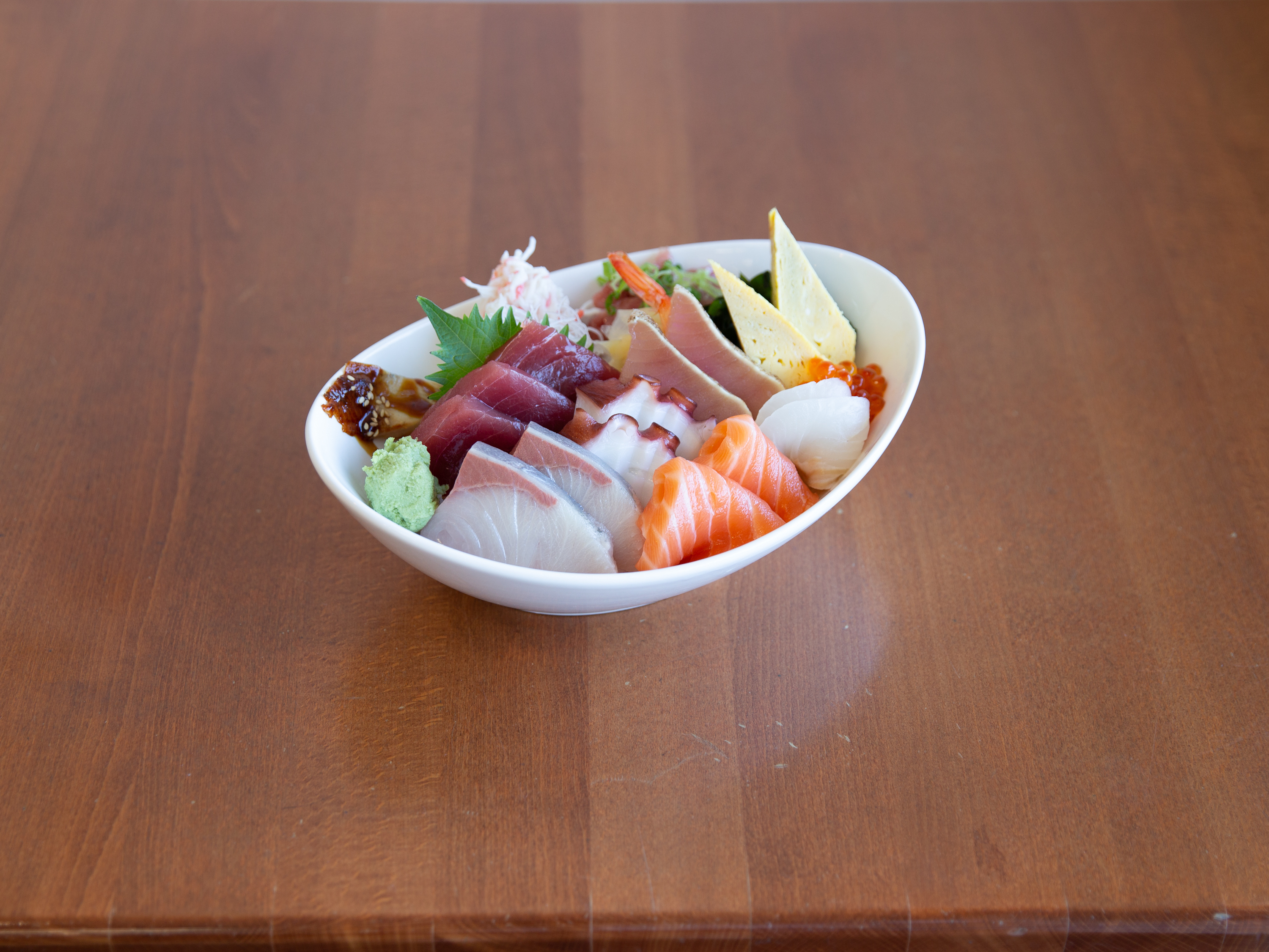 Order Chirashi food online from Sushi Land store, Hacienda Heights on bringmethat.com