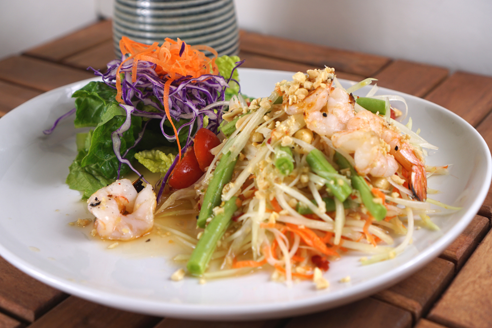 Order Papaya Salad food online from Modern Thai Restaurant store, Montebello on bringmethat.com