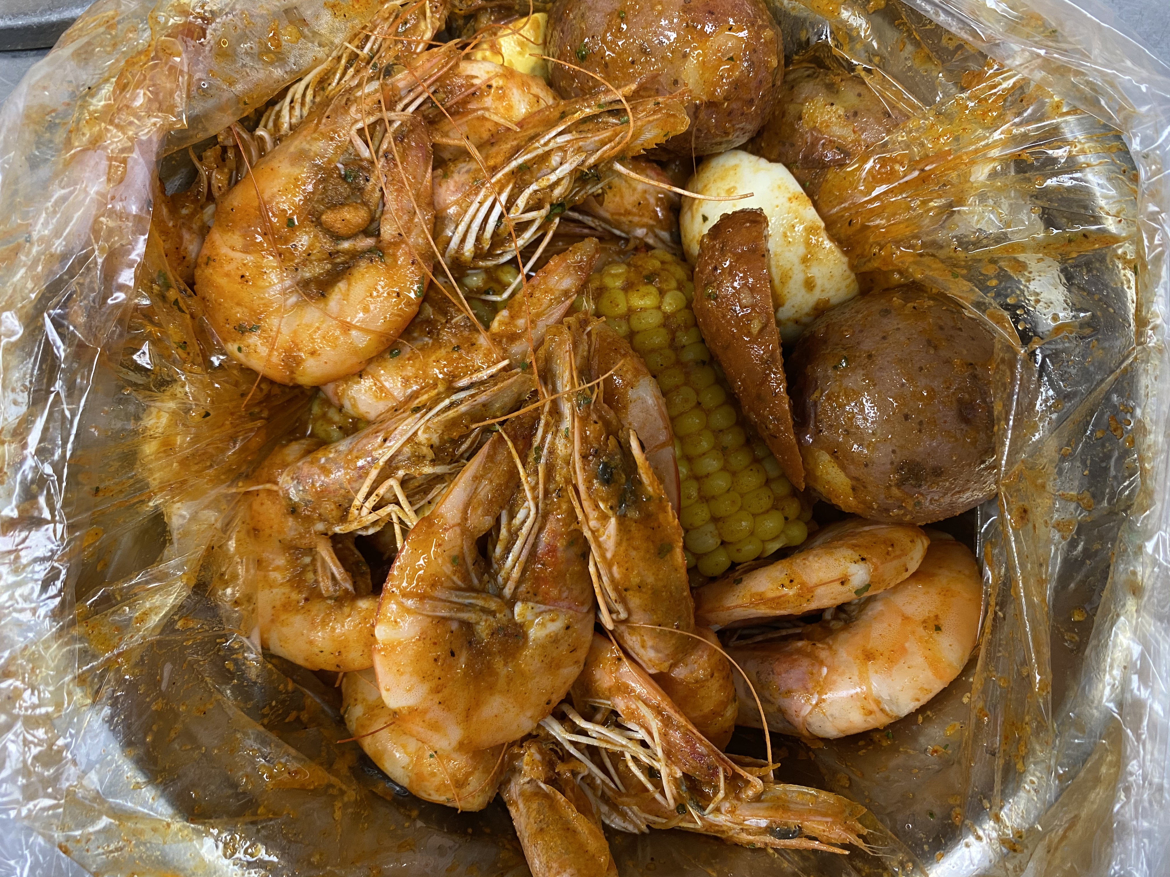 Order 1 lb. Shrimp Head On  food online from King Chef store, West Haven on bringmethat.com