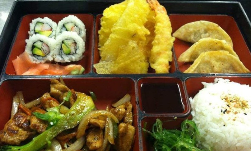 Order BD2. Dak Kui Box food online from Biwako Sushi store, Saline on bringmethat.com