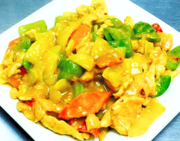 Order Chicken with Curry Sauce food online from Chau's cafe store, Ashburn on bringmethat.com