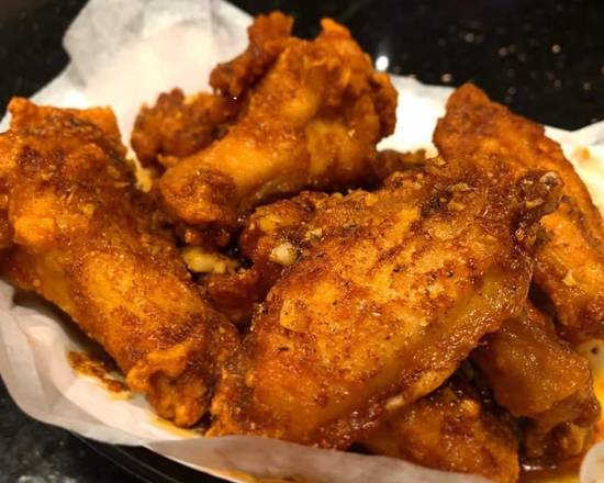 Order Tasty Special Wing food online from Tasty Crab House store, Aiken on bringmethat.com