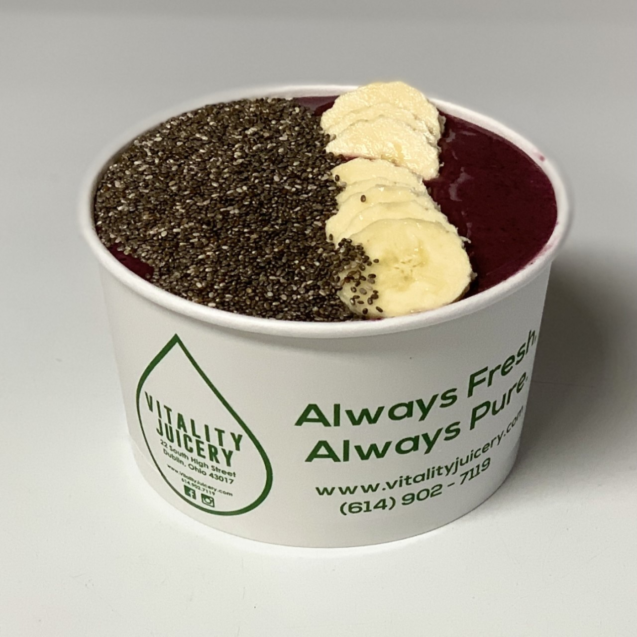 Order CLASSIC SMOOTHIE BOWL food online from Vitality Juicery store, Dublin on bringmethat.com