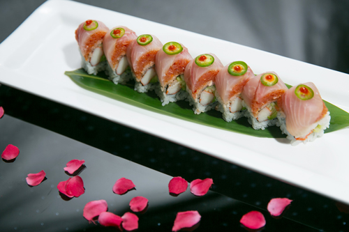 Order Kiss of Fire Roll food online from Arata Sushi & Bowl store, Las Vegas on bringmethat.com