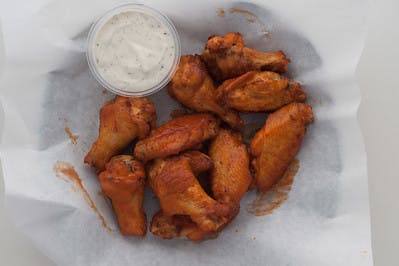 Order Buffalo Wings - 7 Pieces food online from Street Pizza store, San Jose on bringmethat.com