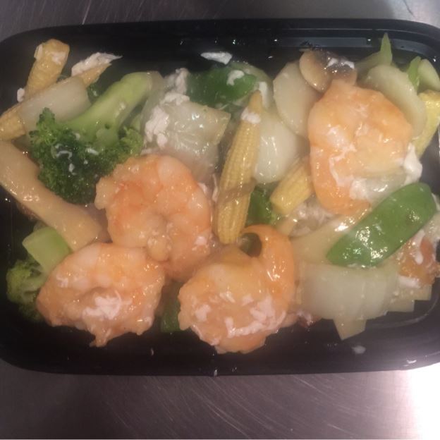 Order S26. Tung Ting Shrimp food online from Oriental Express Restaurant store, Deptford Township on bringmethat.com