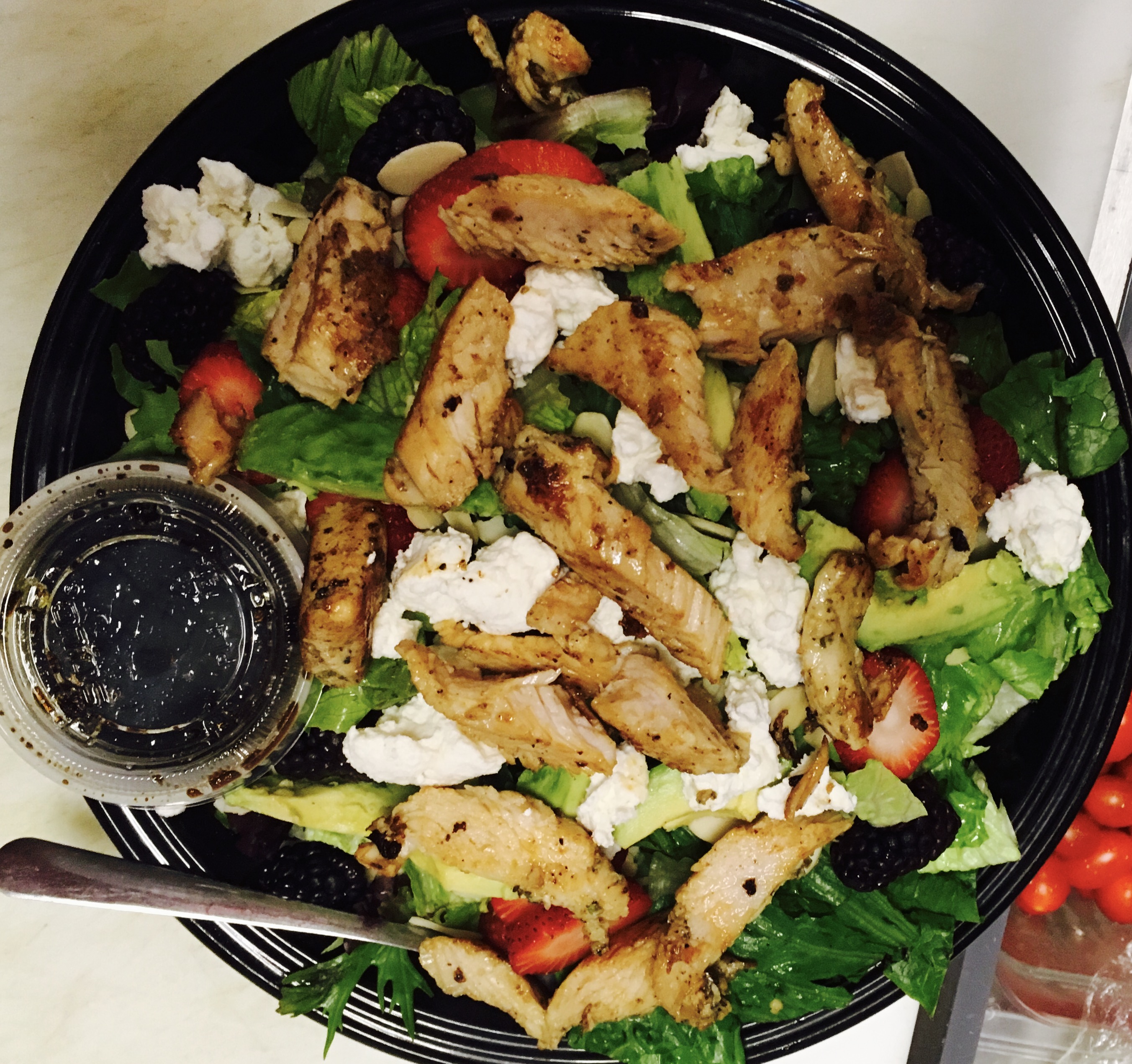 Order Chicken, Avocado and Berry Salad food online from Slice Pizzeria store, Barrington on bringmethat.com