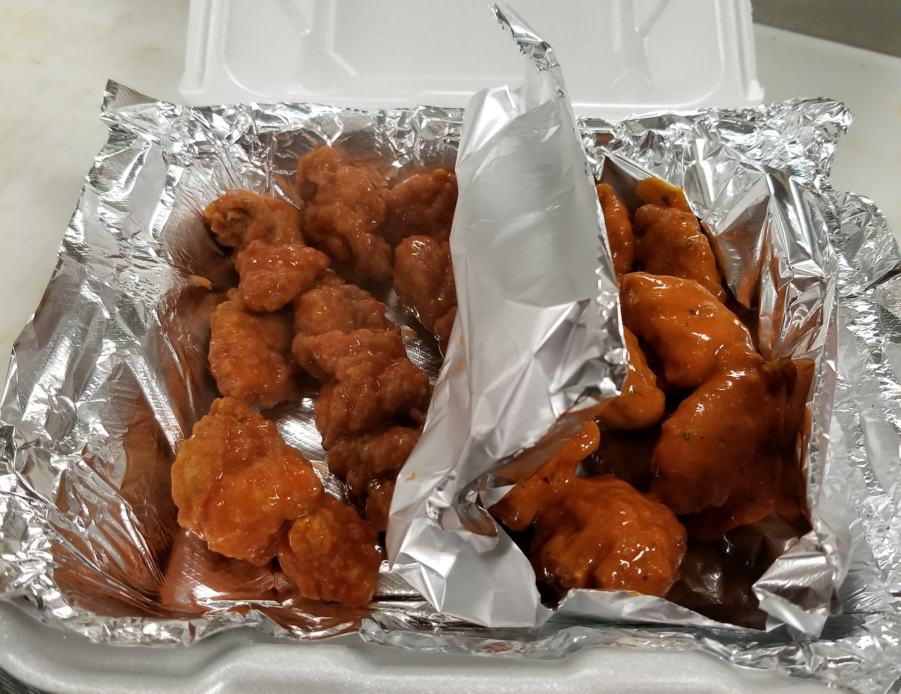 Order 15 Piece Boneless Wings food online from Papa Ray's Pizza & Wings store, Carol Stream on bringmethat.com