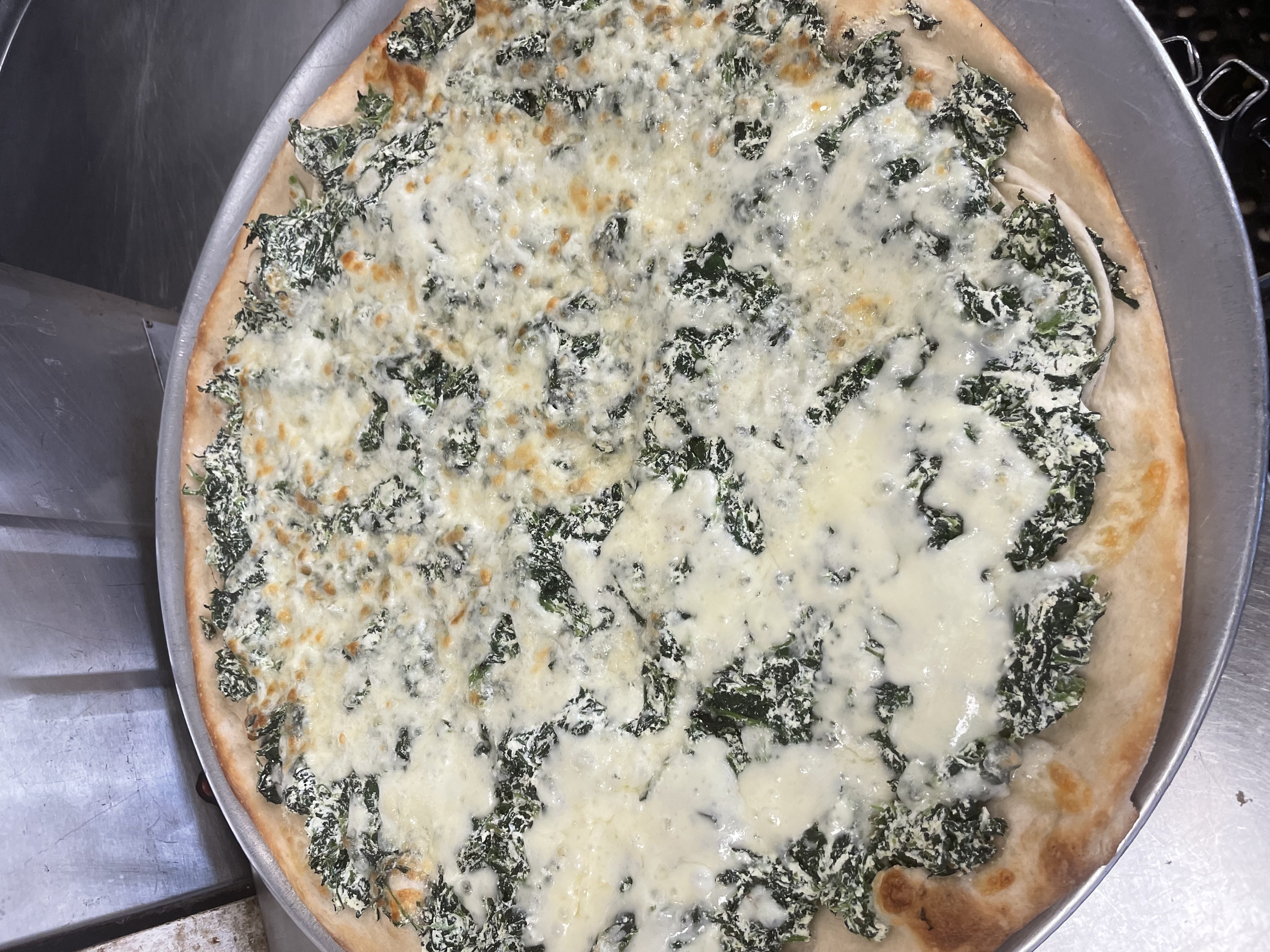 Order Spinach White Pie food online from La Regina Pizza store, Lynbrook on bringmethat.com