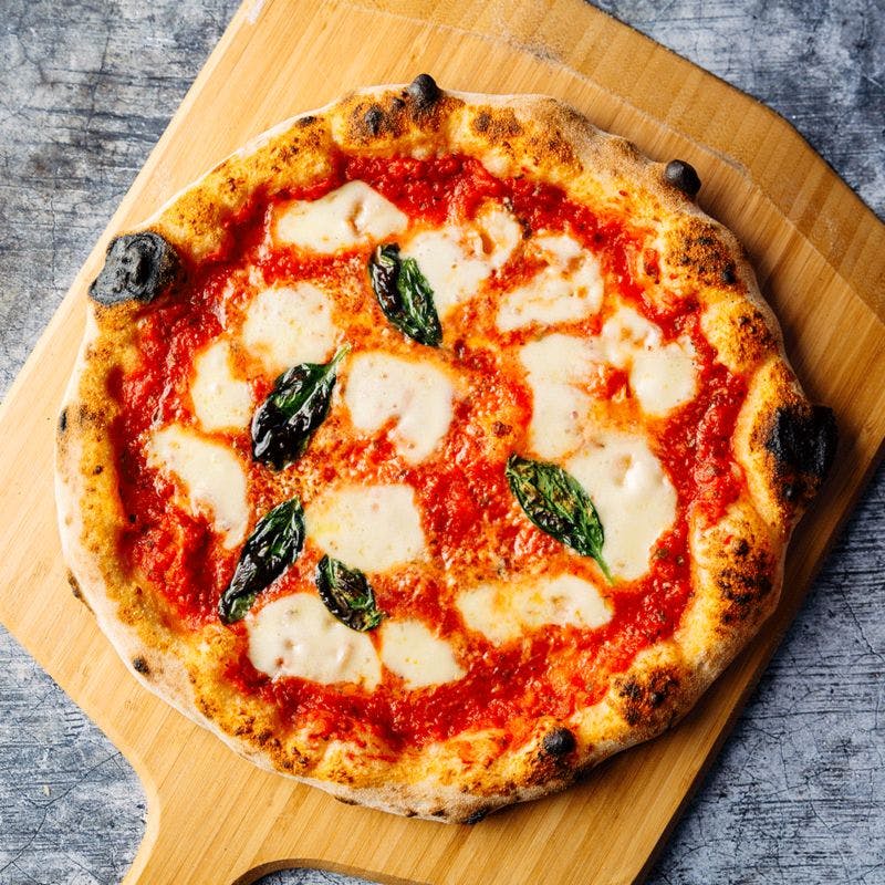 Order Margarita Pizza - 12.5" (6 Slices) food online from Craft 64 store, Scottsdale on bringmethat.com
