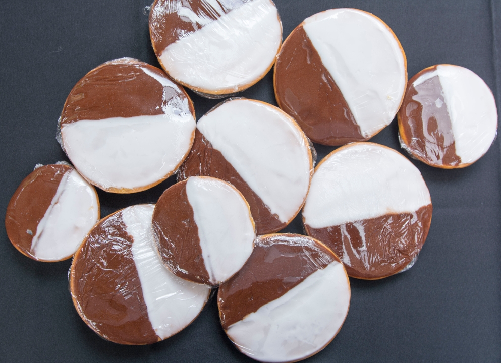 Order Mini Black & White Cookie food online from Factors Famous Deli store, Los Angeles on bringmethat.com