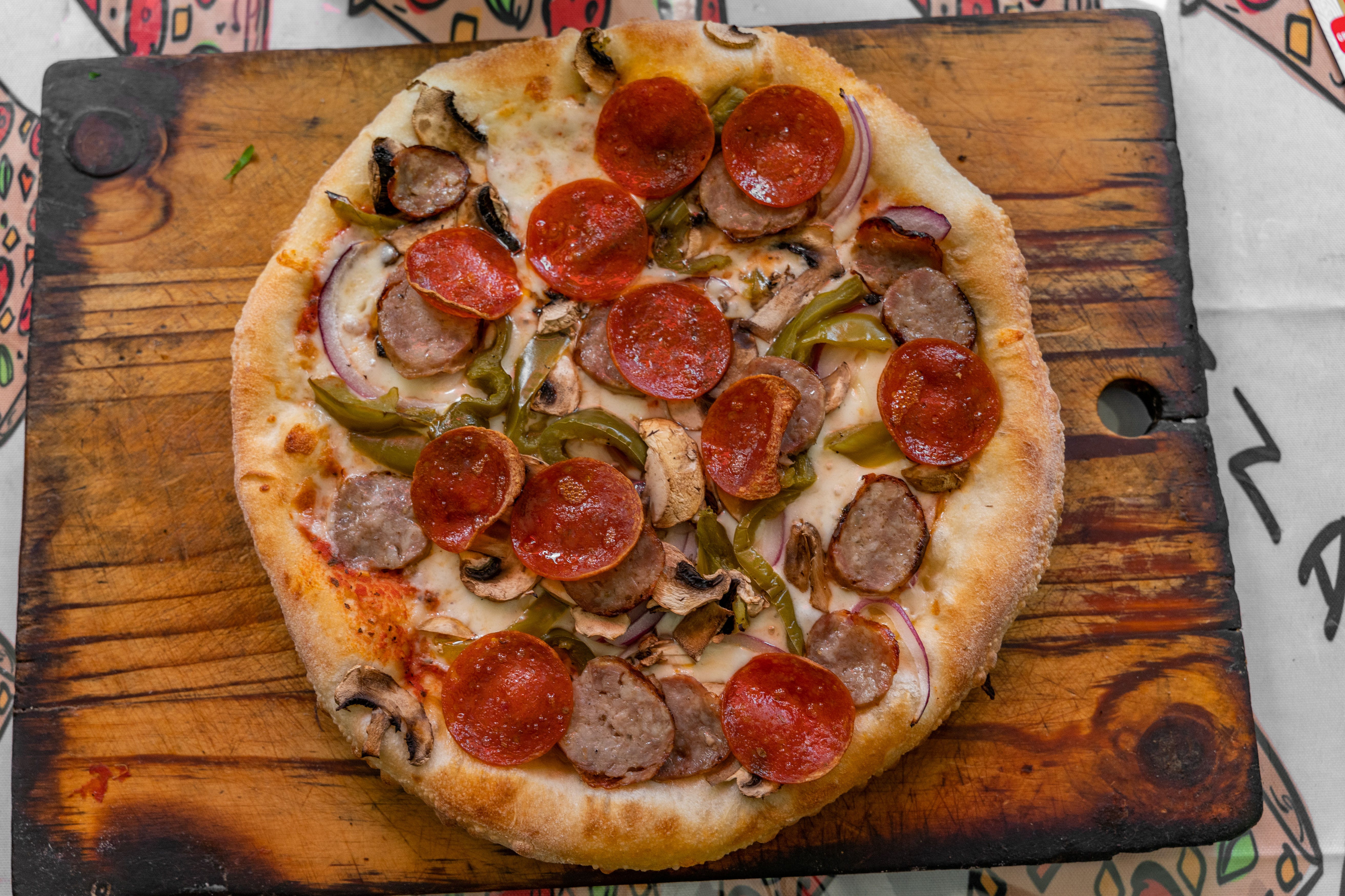 Order House Special Pizza - Baby 8'' food online from La vita mia pizza & grill store, Astoria on bringmethat.com