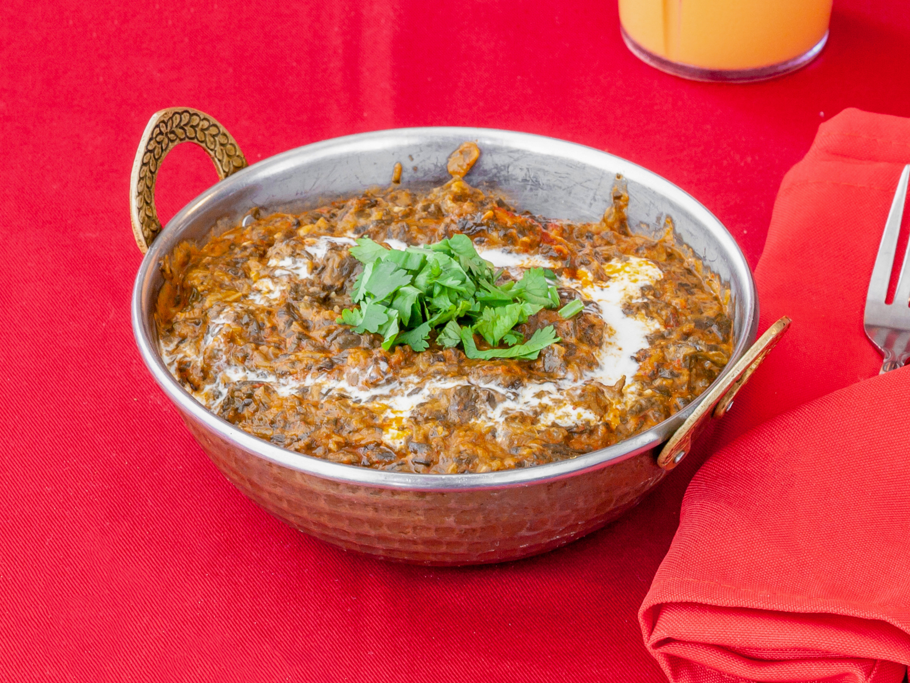 Order 58. Saag Paneer food online from Ambar Indian Restaurant store, Champaign on bringmethat.com
