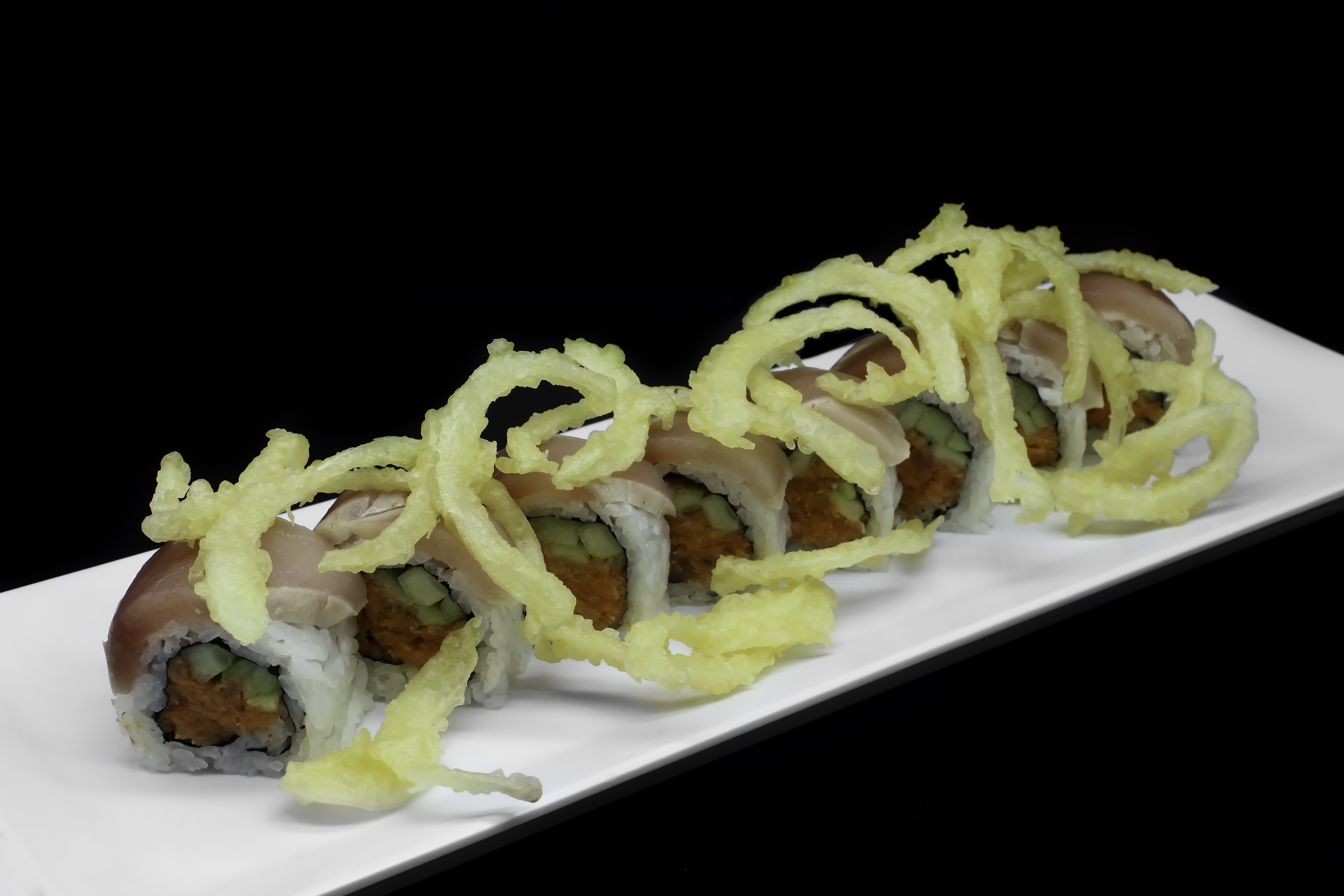 Order 9. Cruchy Albacore Roll   food online from Papa Sushi & Roll store, Covina on bringmethat.com