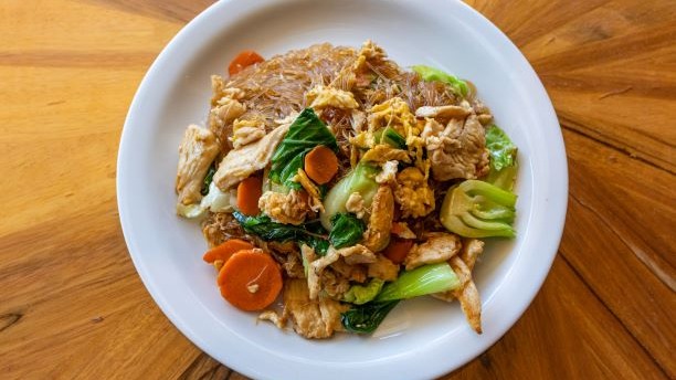 Order 46d. Glass Noodles Pad Woon Sen food online from Peppers Thai Cuisine store, Palm Desert on bringmethat.com