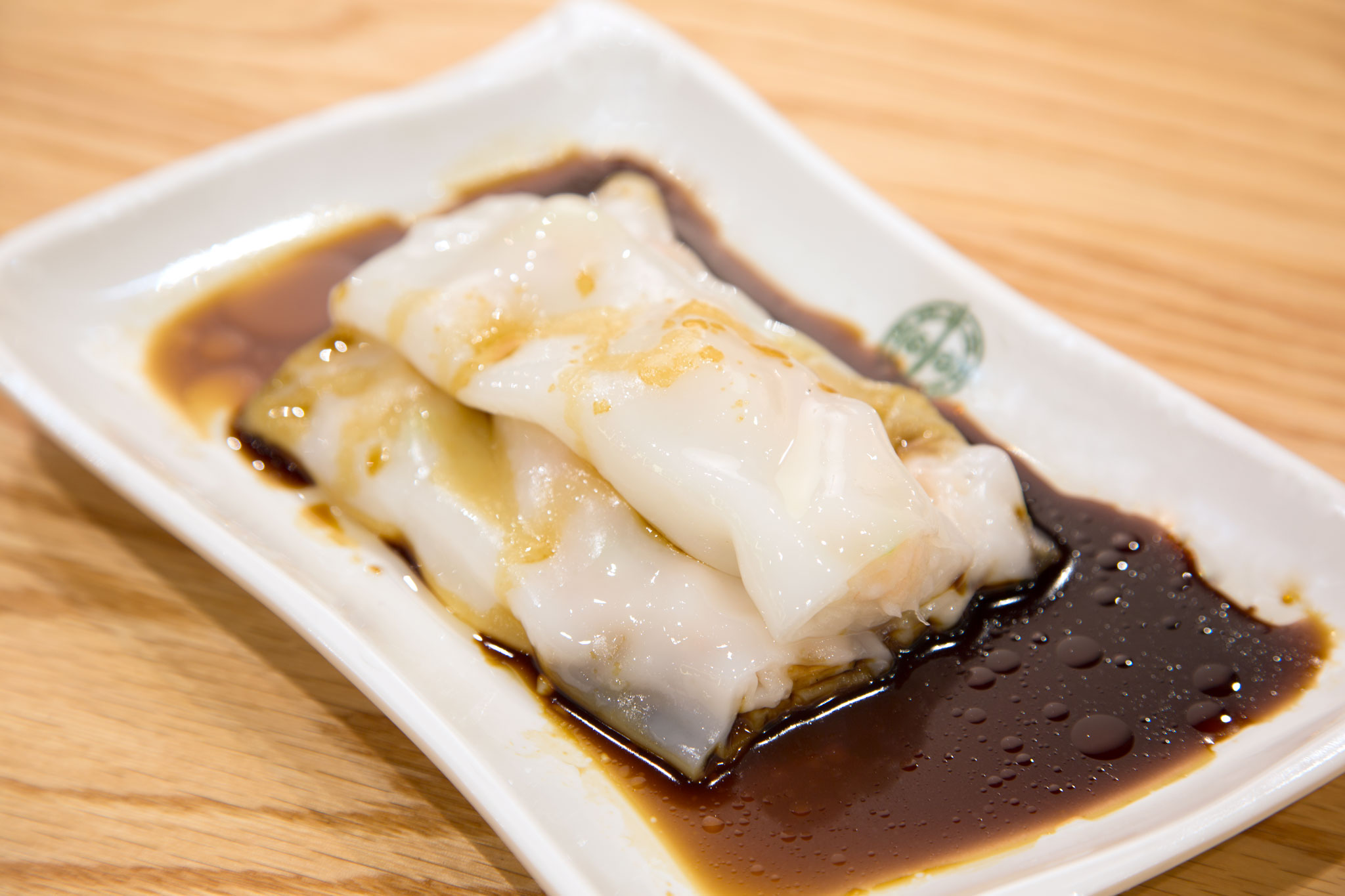 Order RR3. Steamed Rice Roll Stuffed with Shrimp and Chinese Chives food online from Timhowan store, New York on bringmethat.com