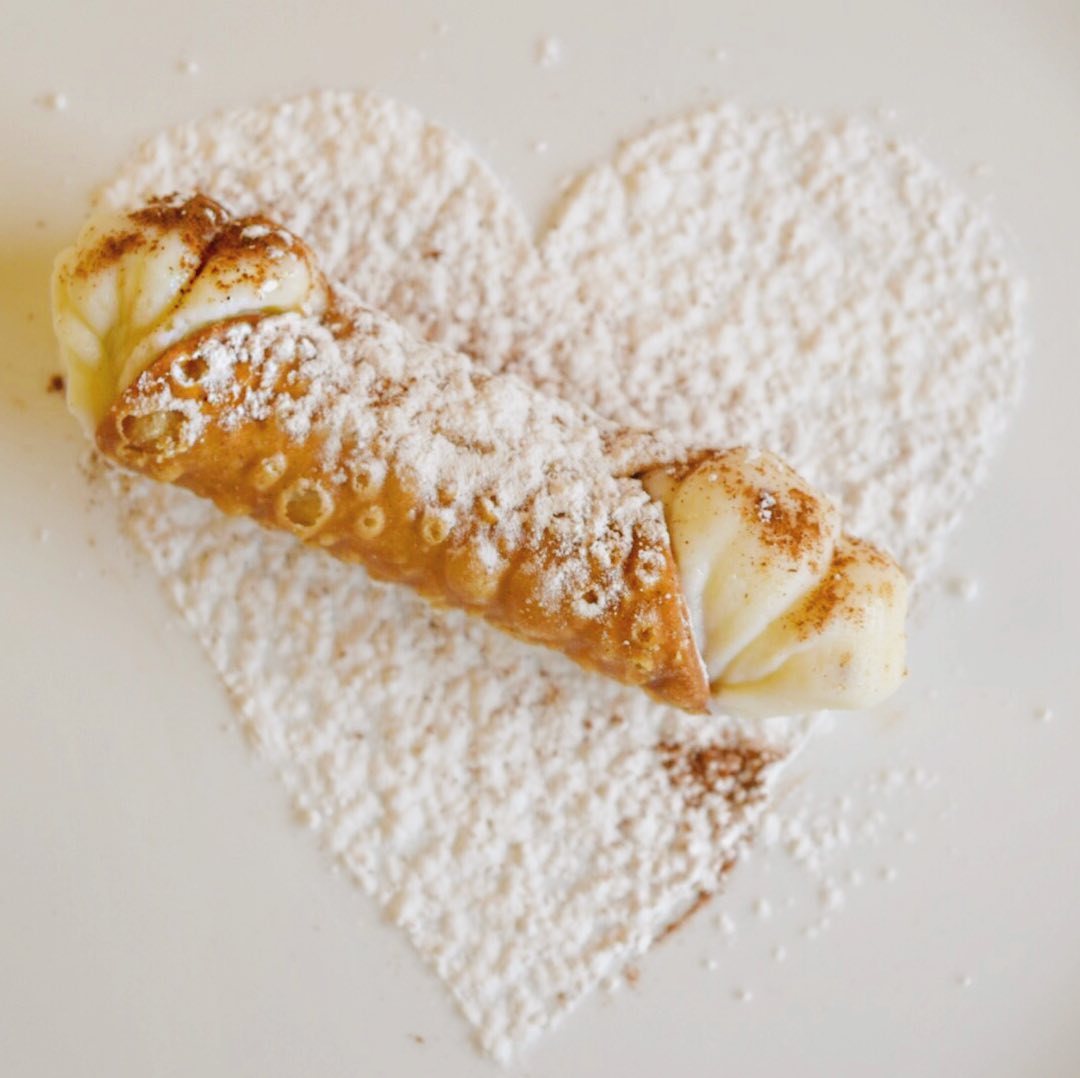 Order Cannoli food online from Gaetano Of Maple Shade store, Maple Shade on bringmethat.com