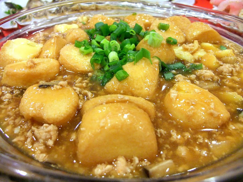 Order Braised Tofu with Minced Pork food online from Golden Island store, San Diego on bringmethat.com