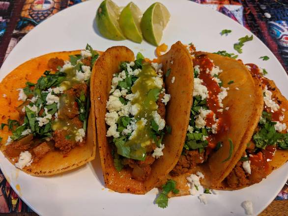 Order Tacos Chorizo food online from Taqueria Corona store, Forest Grove on bringmethat.com