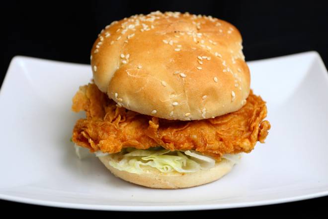 Order Crispy Chicken Sandwich food online from Two Brothers Chicken And Subs Express store, Manassas on bringmethat.com