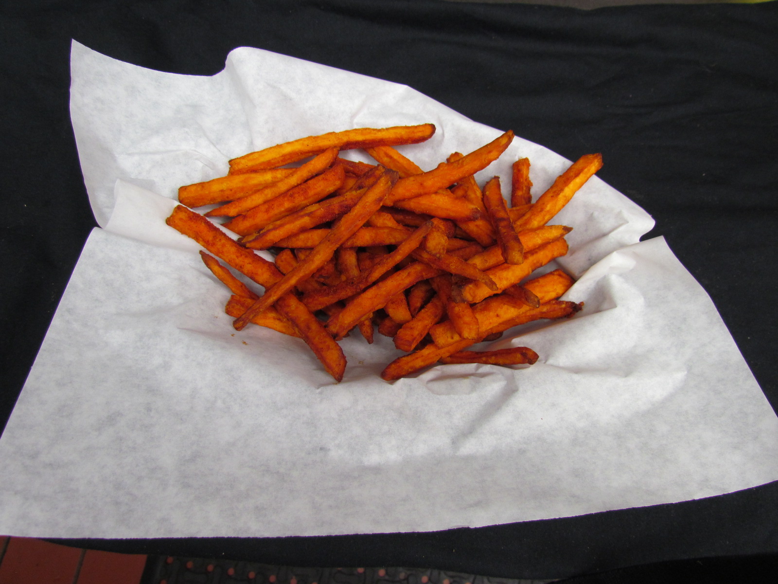 Order Sweet Potato Fries food online from Laughing Grizzly store, Missoula on bringmethat.com