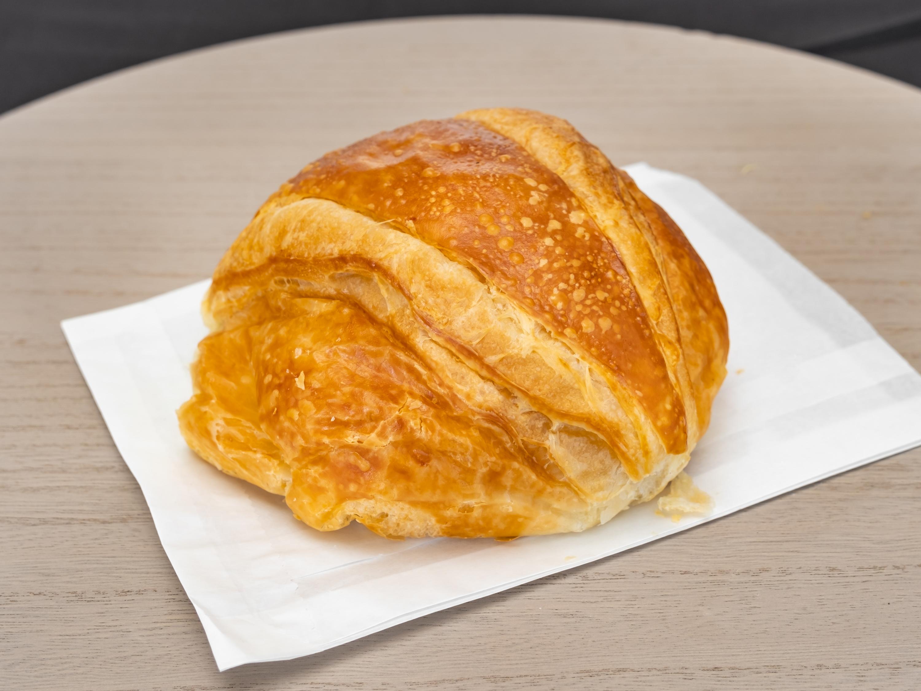 Order Sweet Cream Cheese Croissant food online from Banning Donuts store, Banning on bringmethat.com