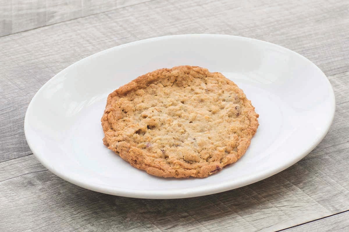 Order Oatmeal Cranberry Cookie food online from Perkins Restaurant & Bakery store, Youngstown on bringmethat.com