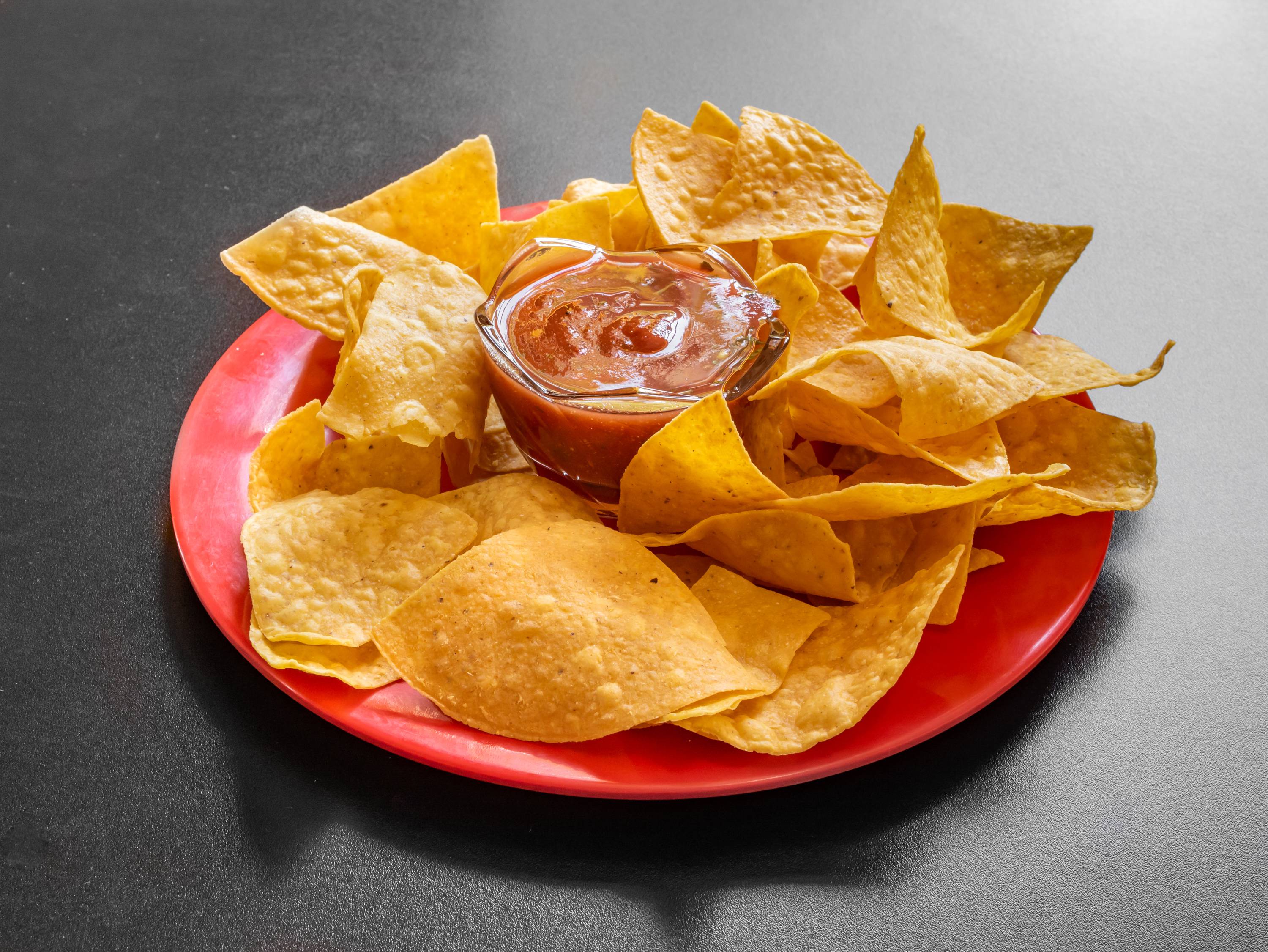 Order Chips & Salsa food online from El Senor Pollo Mexican Grill store, Middleton on bringmethat.com