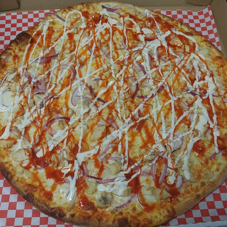 Order Buffalo Chicken Pizza - Small 10'' food online from Grandstand Pizza store, El Cajon on bringmethat.com