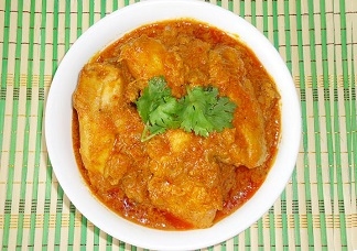 Order Andhra Curry (Choice of meat) food online from Hyderabad House Biryani Place store, Omaha on bringmethat.com
