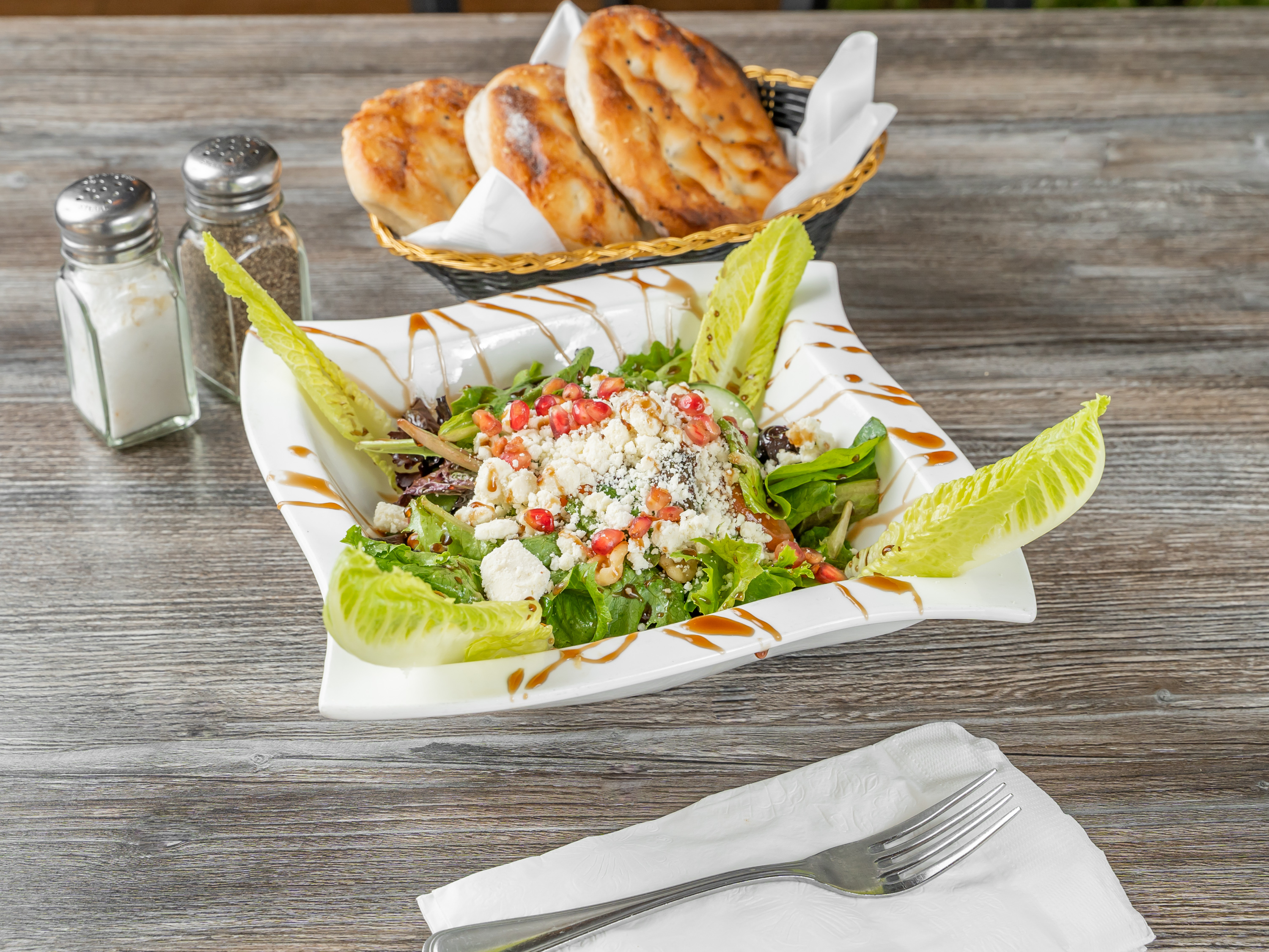 Order Chef's Special Salad food online from Pita Gyro Grill store, Ridgewood on bringmethat.com