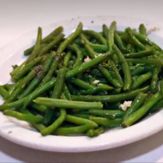 Order Chilled String Beans Salad food online from Tommaso store, San Francisco on bringmethat.com