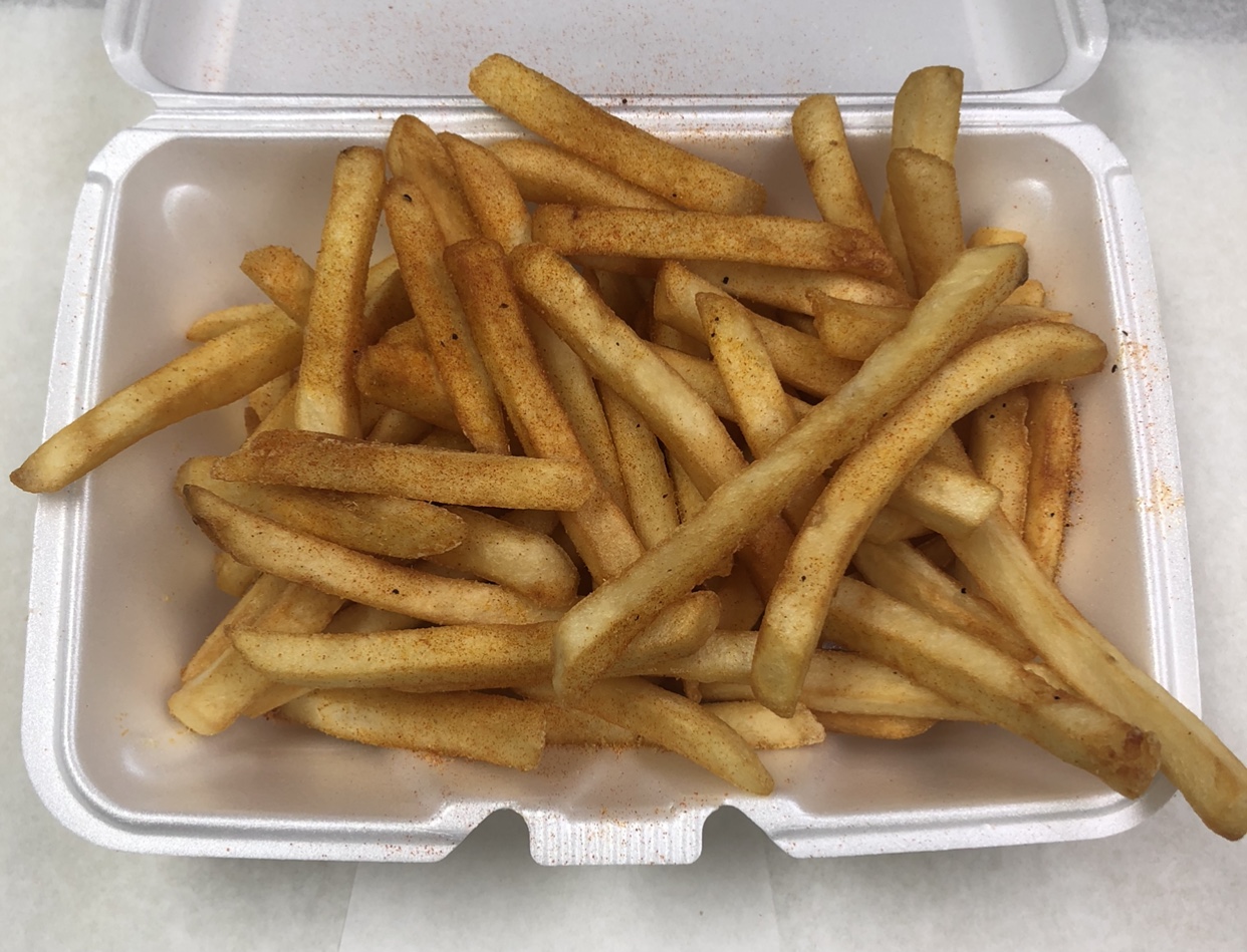 Order Regular fries food online from Papis Tacos y Gorditas store, Paso Robles on bringmethat.com