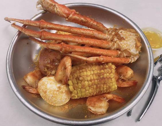 Order Lunch Deluxe (A) food online from Matthews Crab House store, Matthews on bringmethat.com