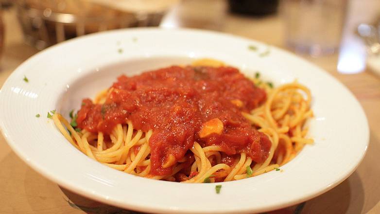 Order Side Pasta Tomato Sauce food online from Mama Theresa Pizzeria Restaurant store, Westbury on bringmethat.com