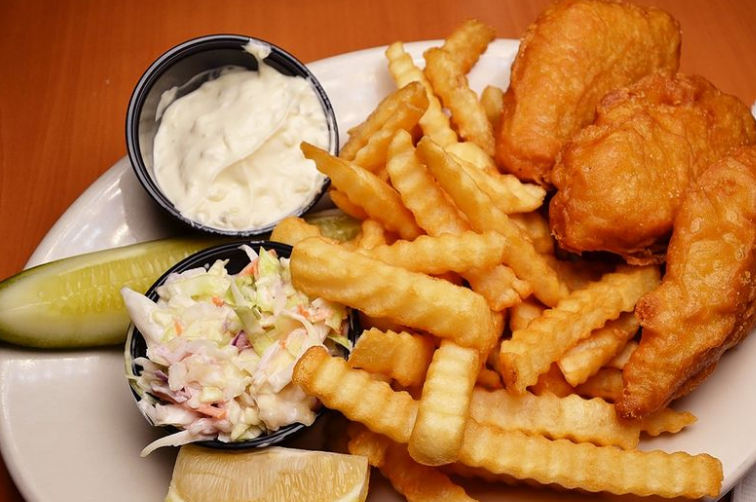 Order Fish Fry food online from Twin Anchors Restaurant & Tavern store, Chicago on bringmethat.com
