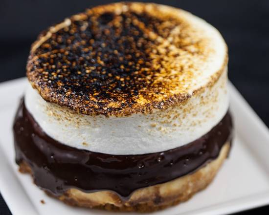 Order Gluten Free S'mores Cheesecake w/Homemade Marshmallow food online from Sinners & Saints Bakery store, Los Angeles on bringmethat.com