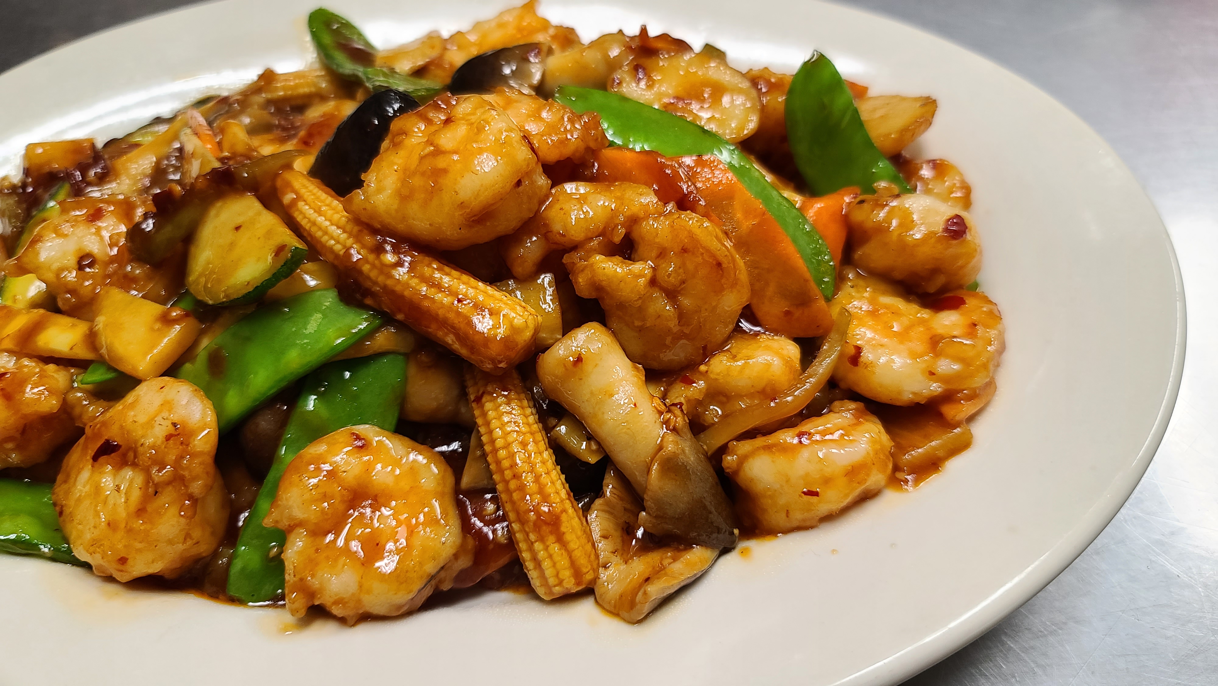 Order S19. Szechuan Shrimp food online from Twin Dragon Restaurant store, Niles on bringmethat.com