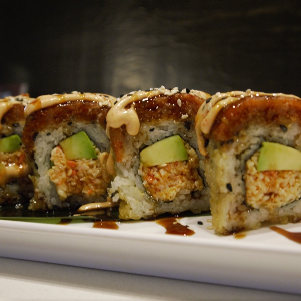 Order Crispy Tuna Roll food online from Ohya Sushi, Korean Kitchen store, Glendale on bringmethat.com