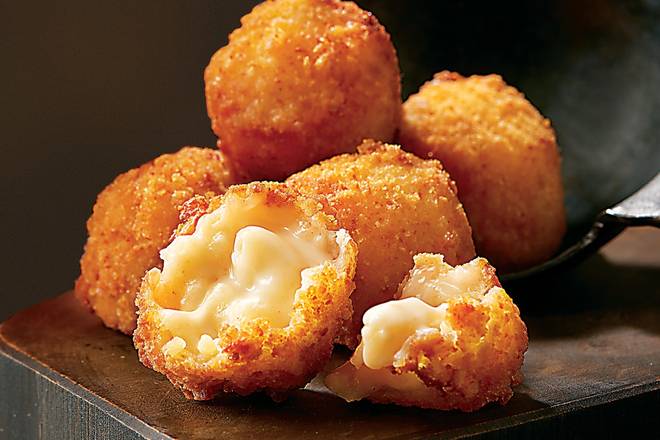 Order Steakhouse Mac & Cheese Bites food online from Outback Steakhouse store, Pinole on bringmethat.com