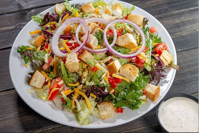 Order Garden Salad food online from Beef Obrady store, Chattanooga on bringmethat.com