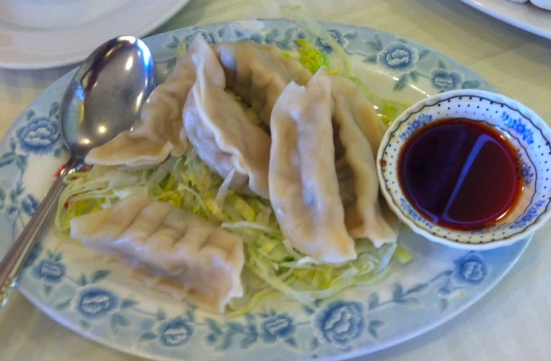 Order 33. 6 Steamed Dumplings 蒸饺 food online from Hop Woo store, Los Angeles on bringmethat.com