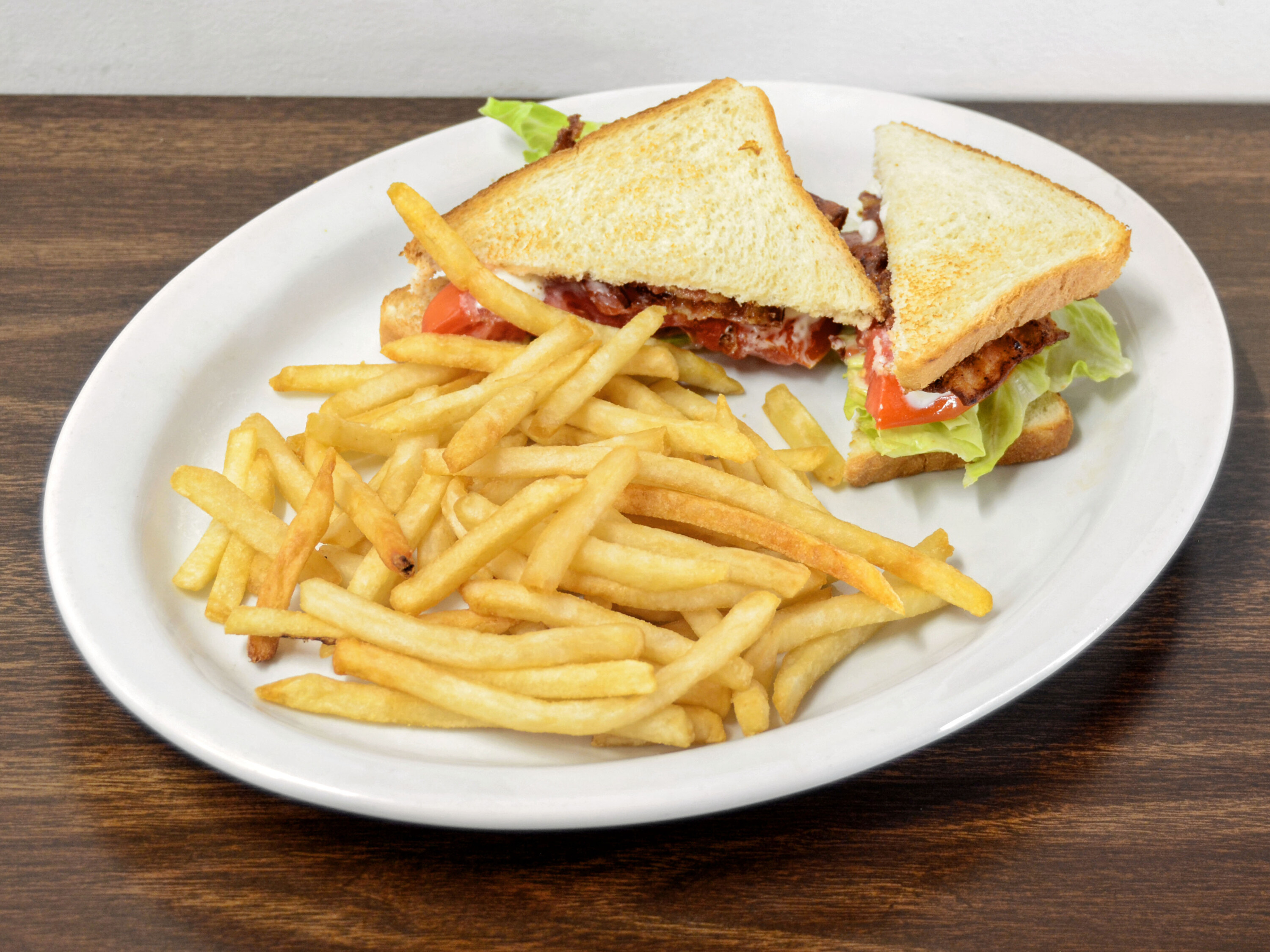 Order BLT Sandwich Combo food online from Lisa 5th Street Diner store, Bowling Green on bringmethat.com