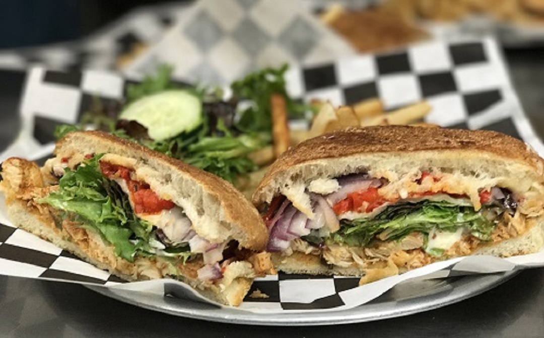 Order Chicken Sandwich food online from HOMESlyce Pizza Bar store, Baltimore on bringmethat.com