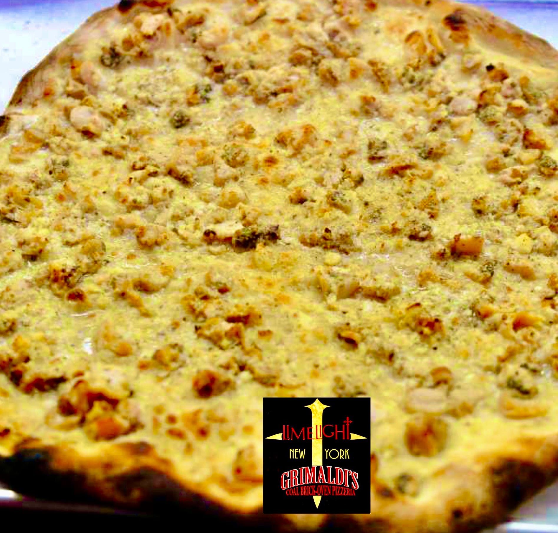 Order Famous Clam Pizza (New Haven Style) - Small food online from 125th Pizza Of Harlem store, Harlem on bringmethat.com