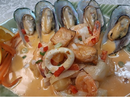 Order Seafood Madness food online from Thaiwat Restaurant store, Reading on bringmethat.com
